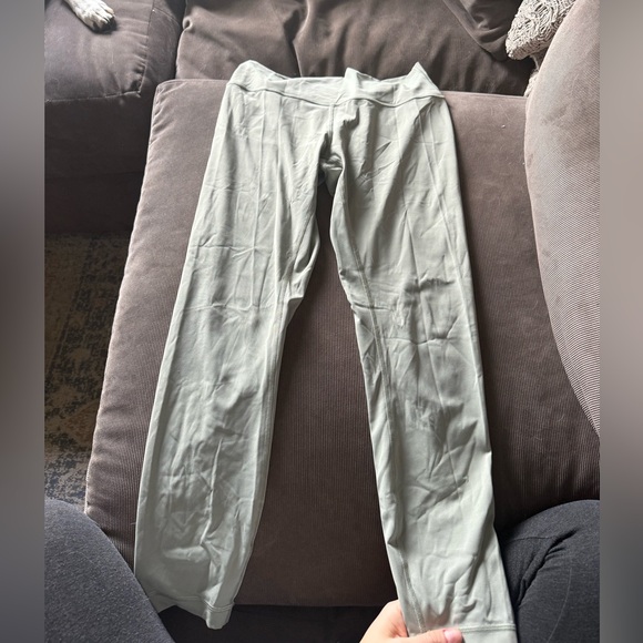 Lululemon 2 pairs of leggings size 8 - Picture 4 of 7